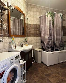 2-к квартира, вторичка, 68м2, 4/7 этаж