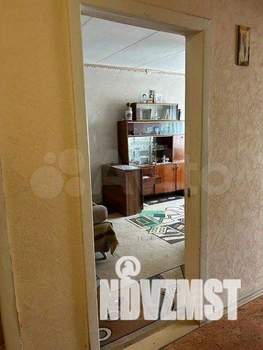 2-к квартира, вторичка, 42м2, 1/5 этаж