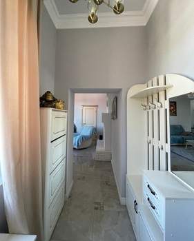 4-к квартира, вторичка, 136м2, 3/4 этаж