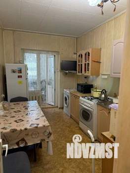 3-к квартира, вторичка, 78м2, 1/9 этаж