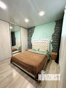 2-к квартира, вторичка, 56м2, 1/5 этаж