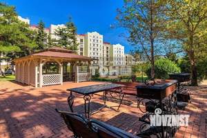 2-к квартира, вторичка, 130м2, 3/7 этаж