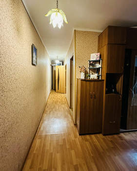 3-к квартира, вторичка, 76м2, 1/3 этаж