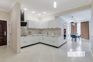 3-к квартира, вторичка, 109м2, 5/12 этаж