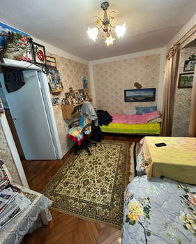 2-к квартира, вторичка, 40м2, 1/5 этаж