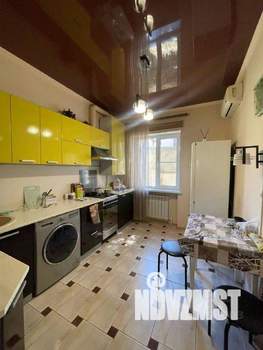 3-к квартира, вторичка, 73м2, 1/4 этаж