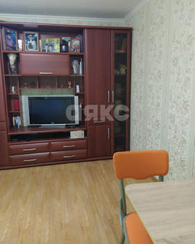 3-к квартира, вторичка, 62м2, 1/9 этаж