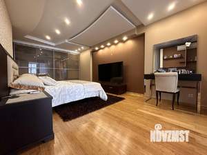 4-к квартира, вторичка, 156м2, 7/12 этаж