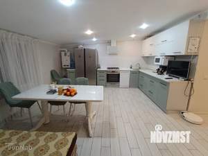 4-к квартира, вторичка, 145м2, 4/4 этаж