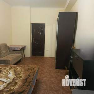 3-к квартира, вторичка, 68м2, -1/5 этаж