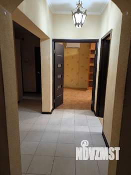 3-к квартира, вторичка, 67м2, 1/10 этаж