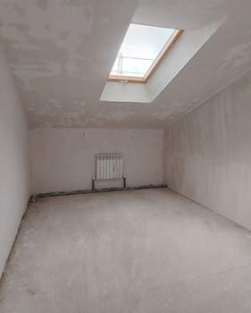 3-к квартира, вторичка, 95м2, 8/8 этаж