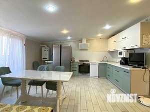 4-к квартира, вторичка, 145м2, 4/4 этаж