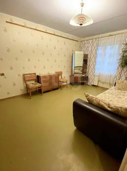 3-к квартира, вторичка, 58м2, 3/5 этаж
