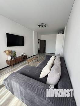 2-к квартира, вторичка, 65м2, 1/7 этаж