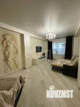 3-к квартира, вторичка, 98м2, 9/9 этаж