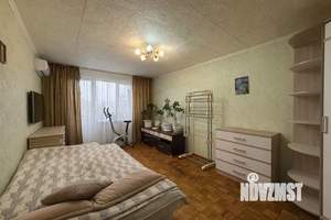3-к квартира, вторичка, 64м2, 5/5 этаж