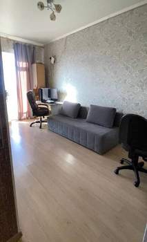 2-к квартира, вторичка, 46м2, 3/3 этаж