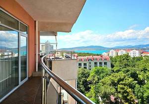 2-к квартира, вторичка, 156м2, 8/17 этаж