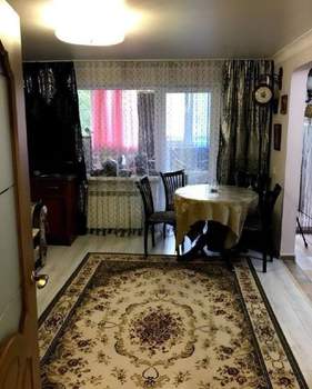 3-к квартира, вторичка, 52м2, 2/2 этаж