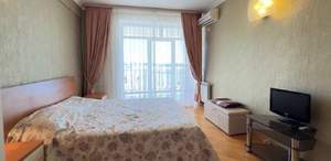 4-к квартира, вторичка, 153м2, 4/4 этаж