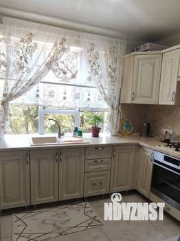 2-к квартира, вторичка, 52м2, 1/5 этаж