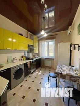 3-к квартира, вторичка, 73м2, 1/4 этаж