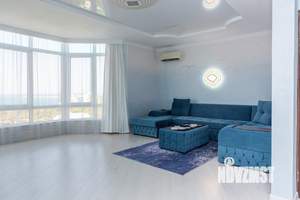 3-к квартира, вторичка, 212м2, 5/5 этаж