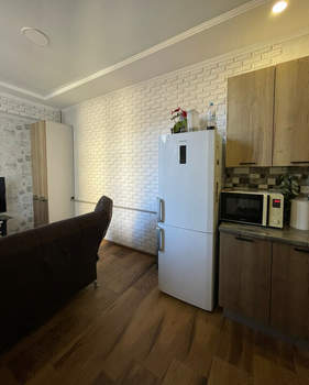 2-к квартира, вторичка, 65м2, 1/7 этаж