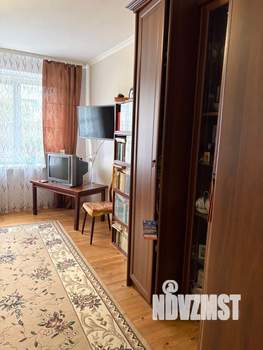 3-к квартира, вторичка, 64м2, 1/9 этаж