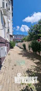 3-к квартира, вторичка, 68м2, 1/6 этаж