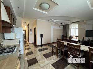 2-к квартира, вторичка, 87м2, 3/6 этаж