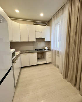 3-к квартира, вторичка, 46м2, 1/2 этаж