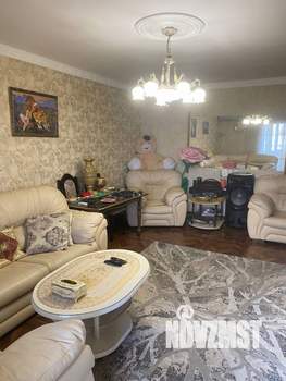 3-к квартира, вторичка, 83м2, 4/4 этаж