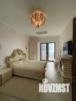 2-к квартира, вторичка, 96м2, 11/15 этаж