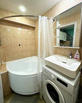 2-к квартира, вторичка, 56м2, 1/5 этаж