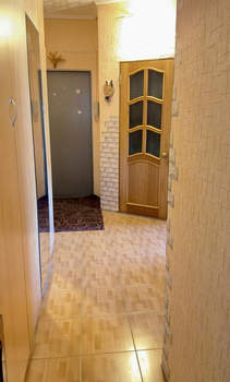 2-к квартира, вторичка, 50м2, 5/5 этаж