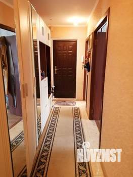 3-к квартира, вторичка, 62м2, 1/9 этаж