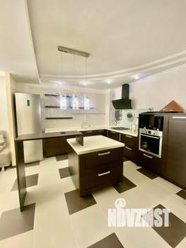 3-к квартира, вторичка, 120м2, 5/13 этаж