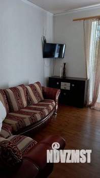 3-к квартира, вторичка, 71м2, 2/2 этаж
