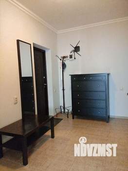 2-к квартира, вторичка, 70м2, 1/3 этаж