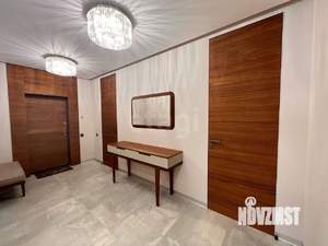 3-к квартира, вторичка, 98м2, 1/10 этаж