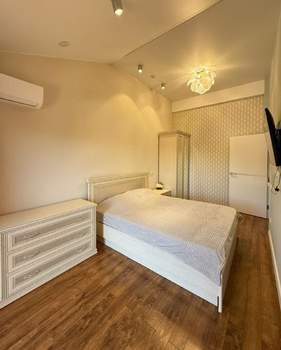 3-к квартира, вторичка, 88м2, 8/8 этаж