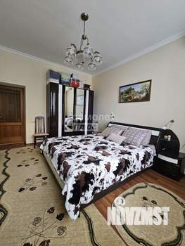 3-к квартира, вторичка, 98м2, 1/3 этаж