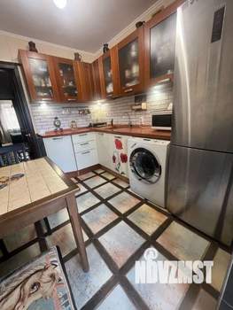 2-к квартира, вторичка, 52м2, 1/5 этаж
