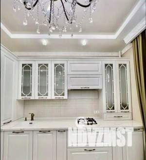 2-к квартира, вторичка, 72м2, 1/5 этаж