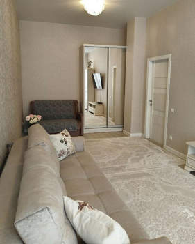 2-к квартира, вторичка, 71м2, 1/8 этаж