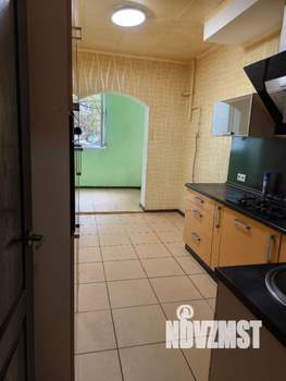 3-к квартира, вторичка, 67м2, 1/10 этаж