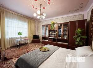 3-к квартира, вторичка, 85м2, 1/1 этаж