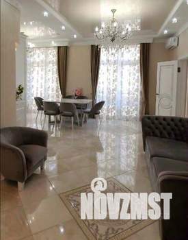 2-к квартира, вторичка, 72м2, 1/5 этаж